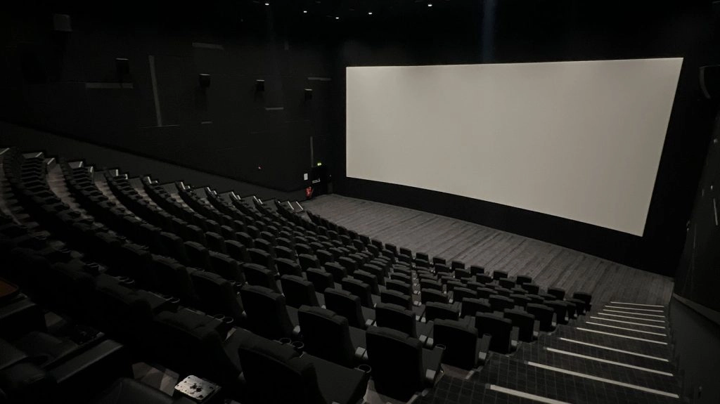 سينما نوفو - مسقط مول