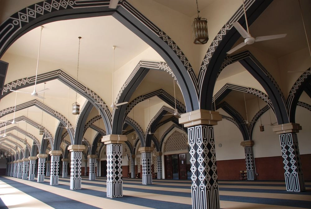 جامع السلطان قابوس بروي
