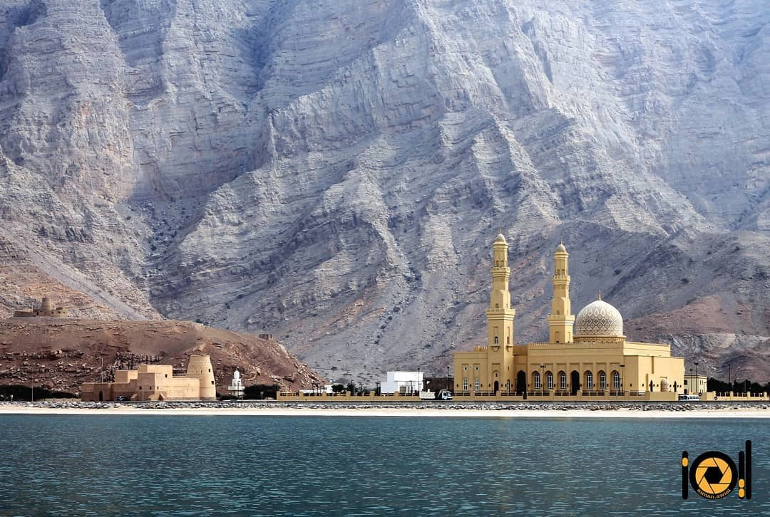 جامع السلطان قابوس - خصب